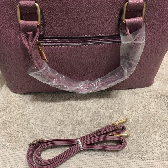 Fashion Designer Purse Mauve with Gold NWOT - Picture 5 of 9